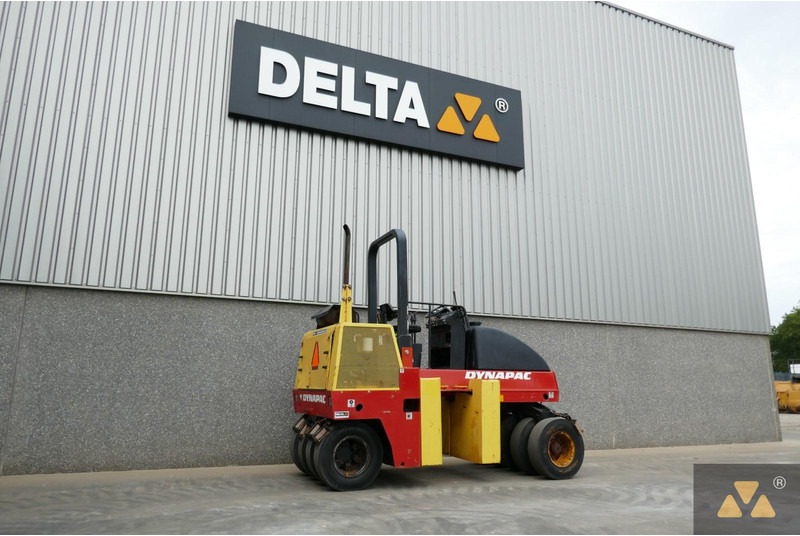 Dynapac CP142 - Máy lăn khí nén: hình 5 Dynapac CP142 - Máy lăn khí nén: hình 5