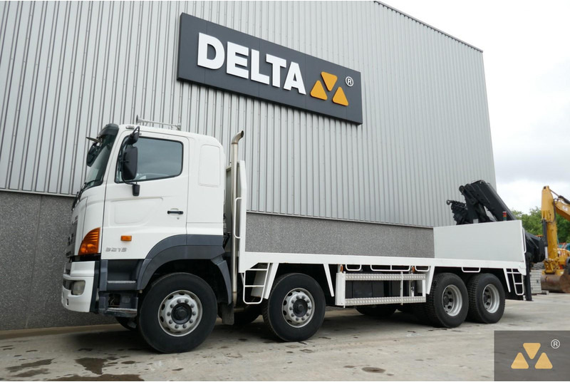 Hino 700FY crane - Xe cẩu tự hành: hình 4 Hino 700FY crane - Xe cẩu tự hành: hình 4