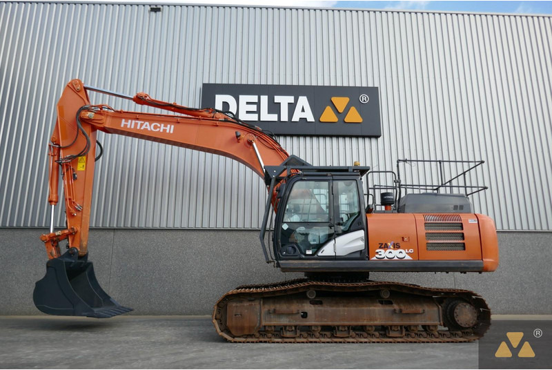 Hitachi ZX300LC-6 - Máy xúc bánh xích: hình 1 Hitachi ZX300LC-6 - Máy xúc bánh xích: hình 1