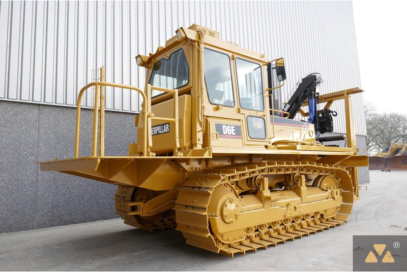Caterpillar D6E Welding Tractor - Máy móc xây dựng: hình 5 Caterpillar D6E Welding Tractor - Máy móc xây dựng: hình 5