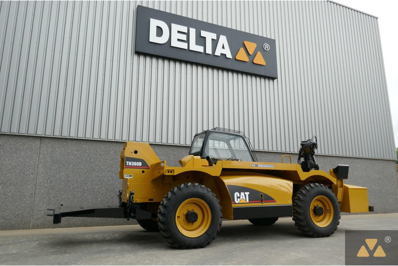 Caterpillar TH360B Welding Tractor - Máy móc xây dựng: hình 5 Caterpillar TH360B Welding Tractor - Máy móc xây dựng: hình 5