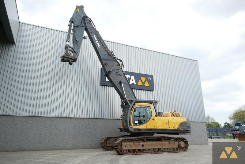 Volvo EC460LC HR - Máy xúc phá dỡ: hình 3 Volvo EC460LC HR - Máy xúc phá dỡ: hình 3