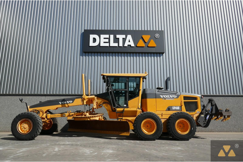 Volvo G946B AWD - Máy san: hình 1 Volvo G946B AWD - Máy san: hình 1