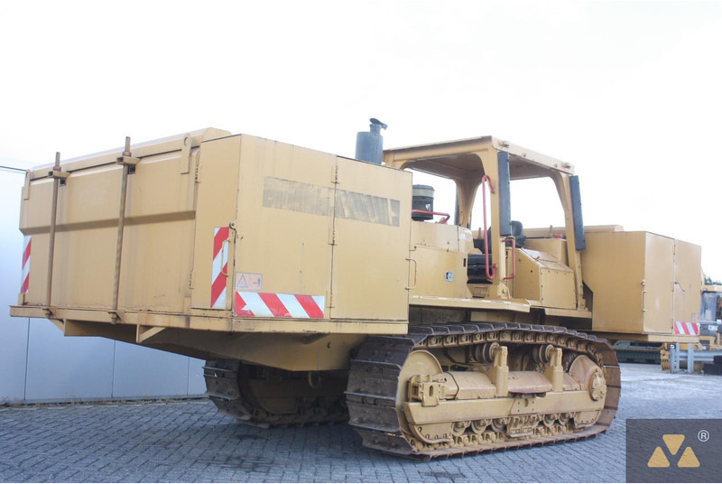 Caterpillar D6E Fuel tanker - Xe tải: hình 4 Caterpillar D6E Fuel tanker - Xe tải: hình 4