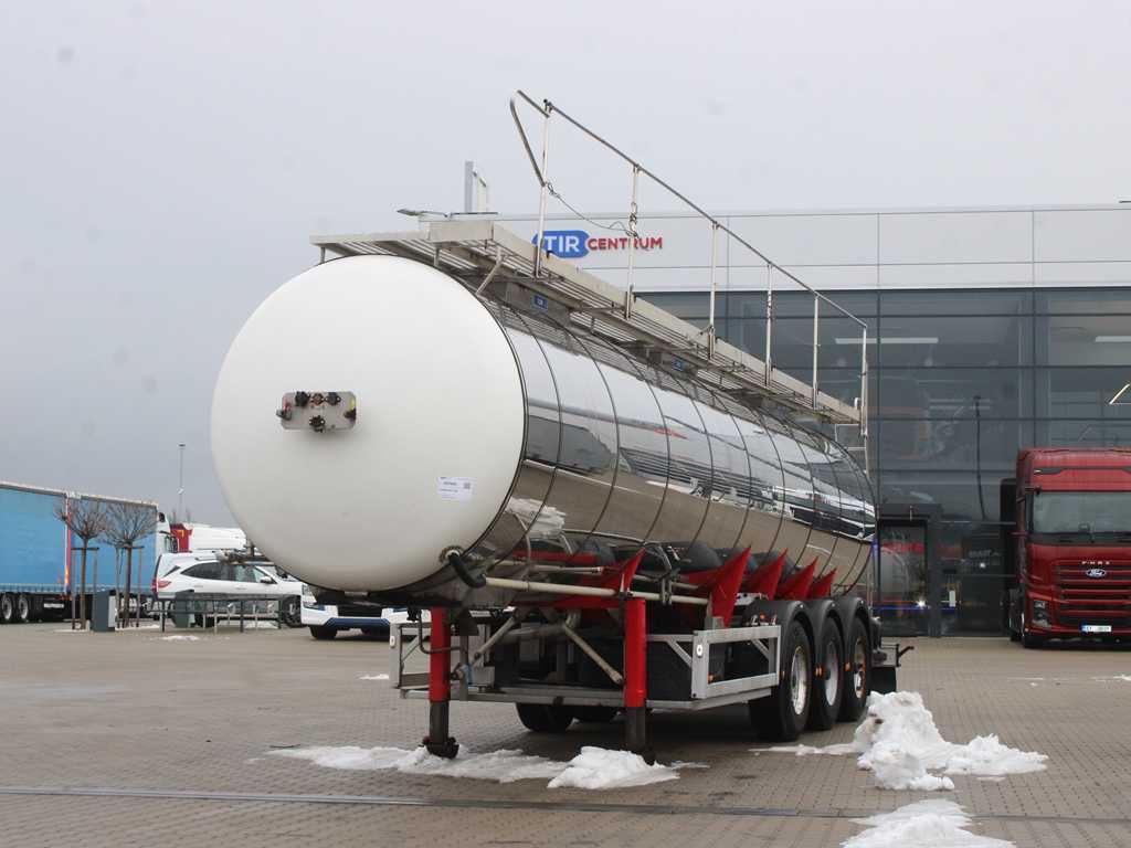 Feldbinder TSA, LIFT AXLE, 32 m³ - Sơ mi rơ moóc bồn: hình 1 Feldbinder TSA, LIFT AXLE, 32 m³ - Sơ mi rơ moóc bồn: hình 1