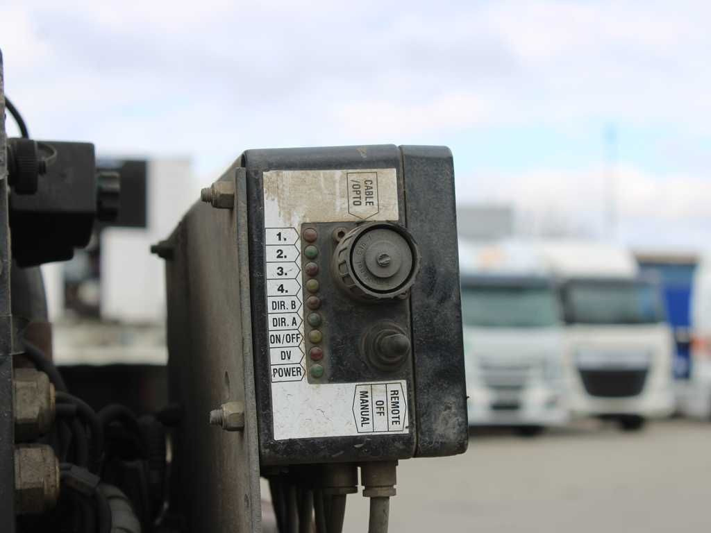 Xe tải thùng lửng/ Phẳng, Xe cẩu tự hành Iveco STRALIS 400, 6X2, EURO 3, CRANE FASSI F110 Iveco STRALIS 400, 6X2, EURO 3, CRANE FASSI F110: hình 7