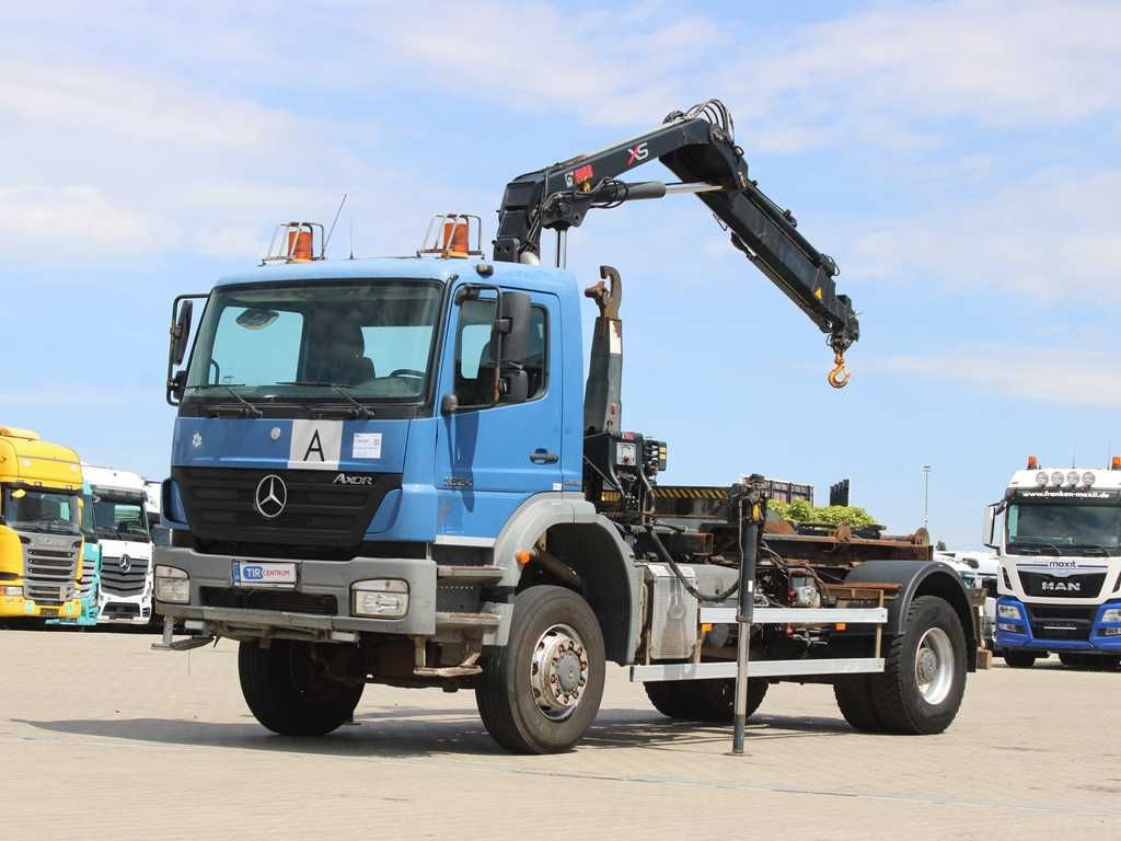 Mercedes-Benz AXOR 1824, CRANE HIAB 099B-3 DUO, 4x4 - Xe cẩu tự hành: hình 1 Mercedes-Benz AXOR 1824, CRANE HIAB 099B-3 DUO, 4x4 - Xe cẩu tự hành: hình 1