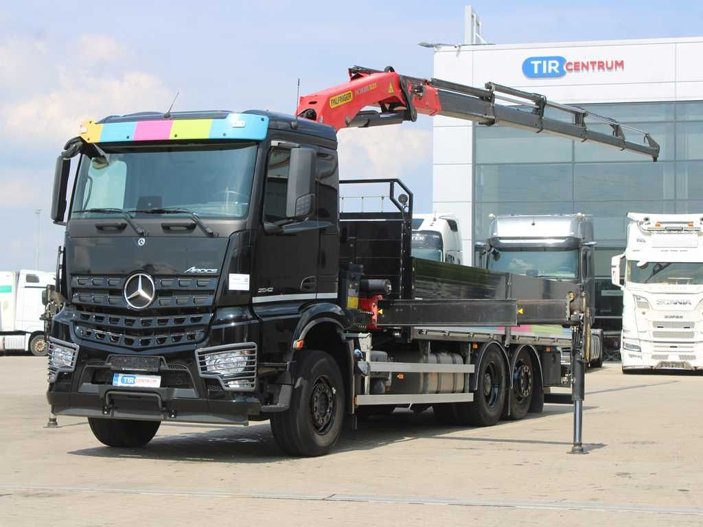 Mercedes-Benz Arocs 2542, 6X2, EURO 6, CAMERA, PALFINGER PK 24 - Xe tải thùng lửng/ Phẳng, Xe cẩu tự hành: hình 1 Mercedes-Benz Arocs 2542, 6X2, EURO 6, CAMERA, PALFINGER PK 24 - Xe tải thùng lửng/ Phẳng, Xe cẩu tự hành: hình 1