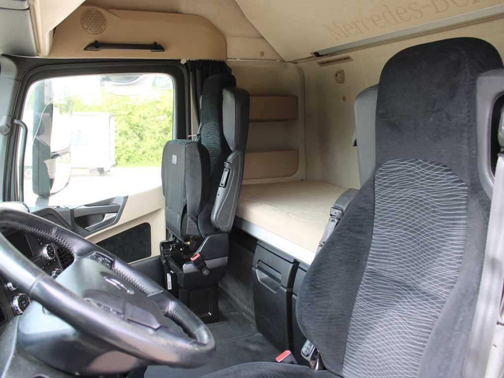 Xe đầu kéo Mercedes-Benz Actros 1845, EURO 6: hình 8