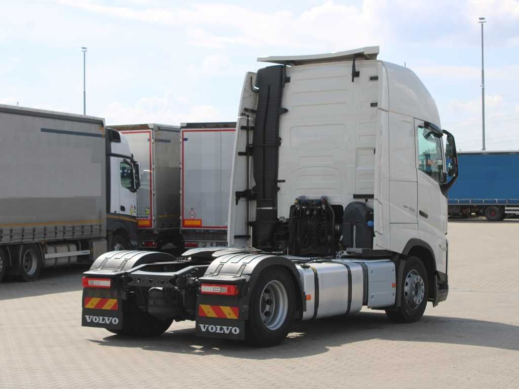 Volvo FH 460, EURO 6, VEB +, I-SAVE, PNEU 80% - Xe đầu kéo: hình 3 Volvo FH 460, EURO 6, VEB +, I-SAVE, PNEU 80% - Xe đầu kéo: hình 3