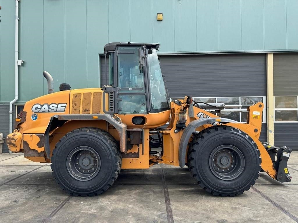 Case 621F XR - Máy xúc lật bánh lốp: hình 4 Case 621F XR - Máy xúc lật bánh lốp: hình 4
