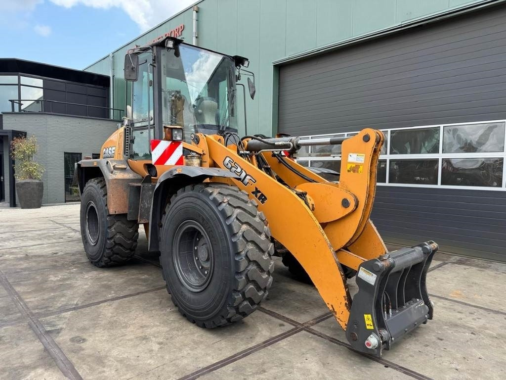Case 621F XR - Máy xúc lật bánh lốp: hình 5 Case 621F XR - Máy xúc lật bánh lốp: hình 5