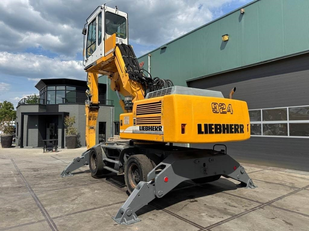 Liebherr A 924 B - Máy cạp rác/ Công nghiệp: hình 3 Liebherr A 924 B - Máy cạp rác/ Công nghiệp: hình 3