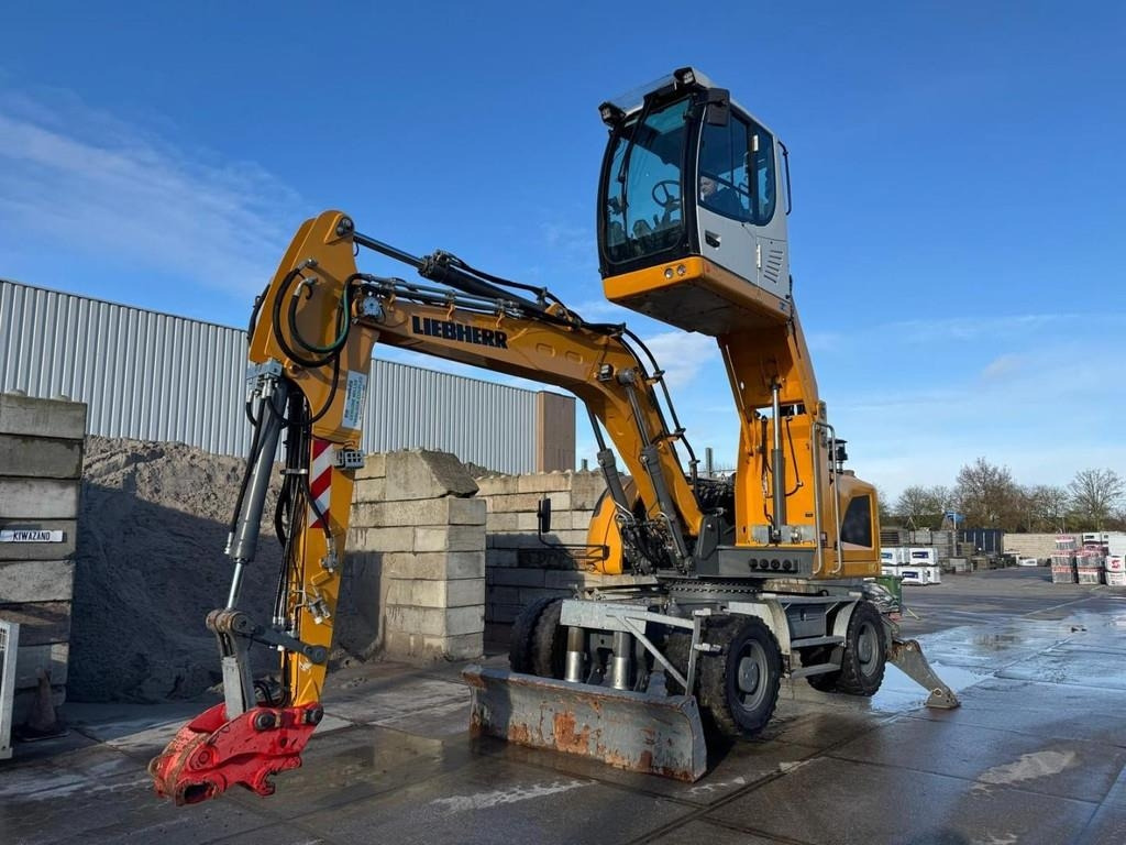 Liebherr LH 18 M - Máy cạp rác/ Công nghiệp: hình 2 Liebherr LH 18 M - Máy cạp rác/ Công nghiệp: hình 2