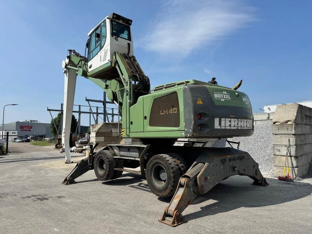 Liebherr LH 40 M - Máy cạp rác/ Công nghiệp: hình 3 Liebherr LH 40 M - Máy cạp rác/ Công nghiệp: hình 3