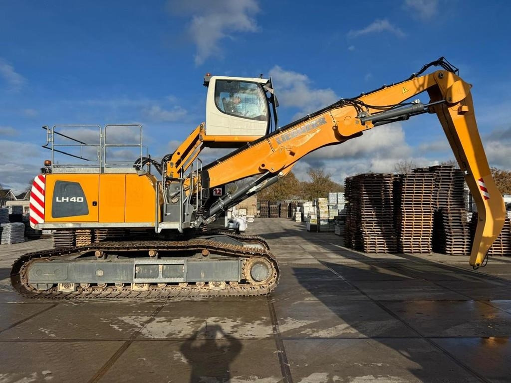 Liebherr LH 40C EW - Máy cạp rác/ Công nghiệp: hình 4 Liebherr LH 40C EW - Máy cạp rác/ Công nghiệp: hình 4