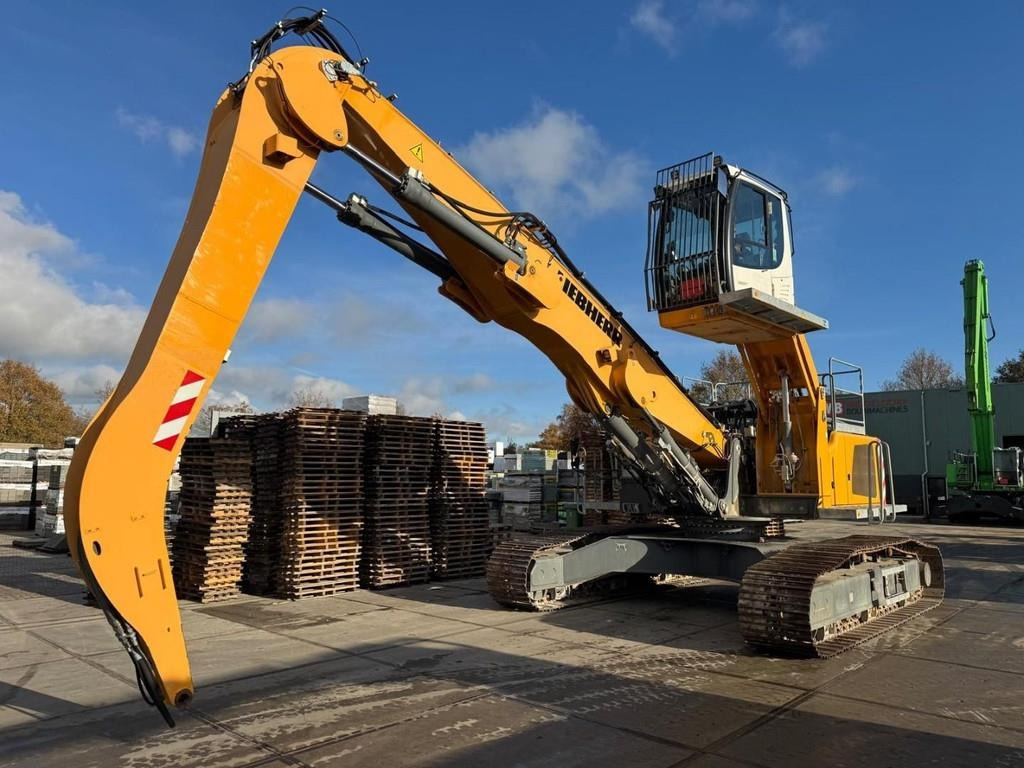 Liebherr LH 40C EW - Máy cạp rác/ Công nghiệp: hình 2 Liebherr LH 40C EW - Máy cạp rác/ Công nghiệp: hình 2