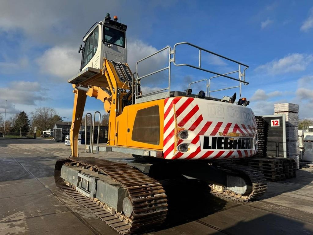 Liebherr LH 40C EW - Máy cạp rác/ Công nghiệp: hình 3 Liebherr LH 40C EW - Máy cạp rác/ Công nghiệp: hình 3