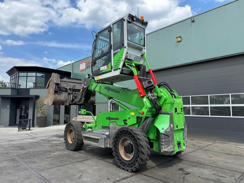 Sennebogen 355 - Máy xúc lật bánh lốp: hình 3 Sennebogen 355 - Máy xúc lật bánh lốp: hình 3