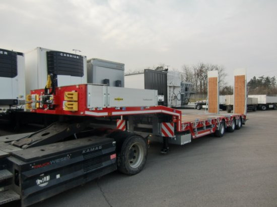 HUMBAUR HTSK 30 schräg, 3-Achs Tieflader, Radmulden, Liftachse, Nachlaufachse, Verzinkt - Sơ mi rơ moóc thùng thấp: hình 1 HUMBAUR HTSK 30 schräg, 3-Achs Tieflader, Radmulden, Liftachse, Nachlaufachse, Verzinkt - Sơ mi rơ moóc thùng thấp: hình 1