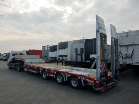 HUMBAUR HTSK 30 schräg, 3-Achs Tieflader, Radmulden, Liftachse, Nachlaufachse, Verzinkt - Sơ mi rơ moóc thùng thấp: hình 4 HUMBAUR HTSK 30 schräg, 3-Achs Tieflader, Radmulden, Liftachse, Nachlaufachse, Verzinkt - Sơ mi rơ moóc thùng thấp: hình 4