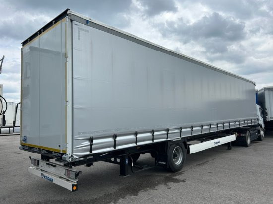 Krone 1-achs Auflieger, Heckabstützung XL Zertifikat, Edscha-Verdeck, - Sơ mi rơ moóc mui bạt: hình 4 Krone 1-achs Auflieger, Heckabstützung XL Zertifikat, Edscha-Verdeck, - Sơ mi rơ moóc mui bạt: hình 4