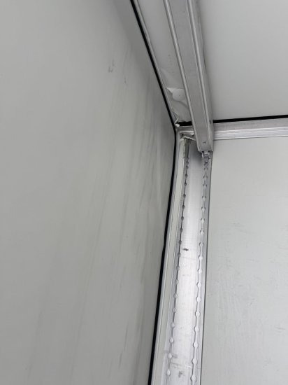 Krone Cool Liner, Thermo King SLX 300 , kleiner Schaden links hinten - Sơ mi rơ moóc đẳng nhiệt: hình 5 Krone Cool Liner, Thermo King SLX 300 , kleiner Schaden links hinten - Sơ mi rơ moóc đẳng nhiệt: hình 5