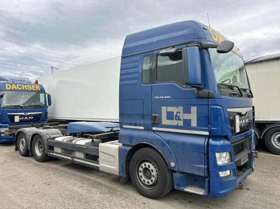 MAN TGX 26.440 XLX 6x2 Liftachse, Euro 6, Retarder, Motorschaden - Xe chở container/ Xe tải hoán đổi thân: hình 1 MAN TGX 26.440 XLX 6x2 Liftachse, Euro 6, Retarder, Motorschaden - Xe chở container/ Xe tải hoán đổi thân: hình 1