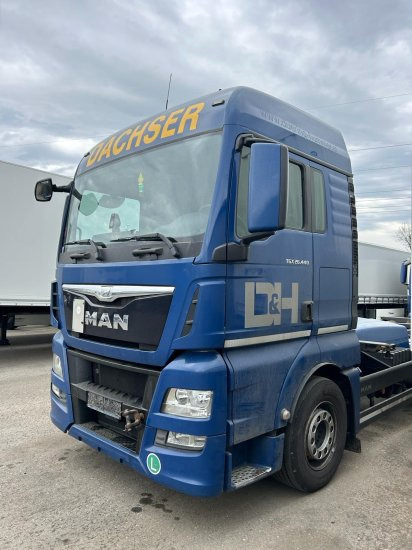 MAN TGX 26.440 XLX 6x2 Liftachse, Euro 6, Retarder, Motorschaden engine damage! - Xe chở container/ Xe tải hoán đổi thân: hình 3 MAN TGX 26.440 XLX 6x2 Liftachse, Euro 6, Retarder, Motorschaden engine damage! - Xe chở container/ Xe tải hoán đổi thân: hình 3