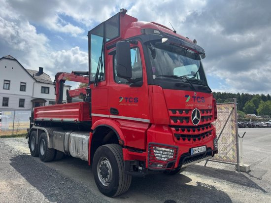Mercedes-Benz AROCS 3552 963-2F Epsilon M100L86 Kran ? Leistungsstarker Holzladekran mit hoher Reichweite - Xe cẩu tự hành: hình 2 Mercedes-Benz AROCS 3552 963-2F Epsilon M100L86 Kran ? Leistungsstarker Holzladekran mit hoher Reichweite - Xe cẩu tự hành: hình 2