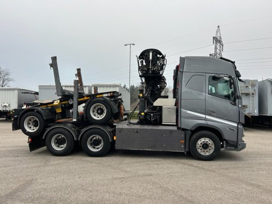 Volvo FH 16 650 6x4 Langholzzug + Doll M2K-9L Nachläufer mit Palfinger Epsilon S260C96, I-Shift, Retarder, - Xe chở gỗ, Xe cẩu tự hành: hình 4 Volvo FH 16 650 6x4 Langholzzug + Doll M2K-9L Nachläufer mit Palfinger Epsilon S260C96, I-Shift, Retarder, - Xe chở gỗ, Xe cẩu tự hành: hình 4
