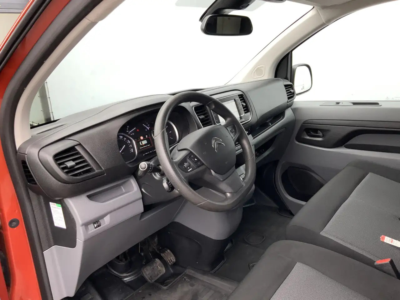 Citroen Jumpy 2.0 BlueHDI 180 Business M S&S Automaat Airco Crui - Xe van chở hàng: hình 5 Citroen Jumpy 2.0 BlueHDI 180 Business M S&S Automaat Airco Crui - Xe van chở hàng: hình 5