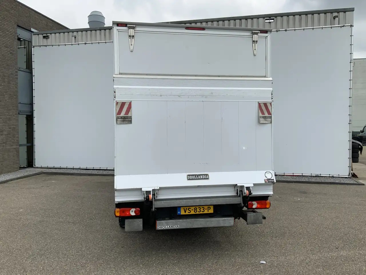 Fiat Ducato 35H 2.3 MultiJet L3H1 Meubelbak & Lift & Zijdeur A - Xe tải nhỏ thùng kín: hình 2 Fiat Ducato 35H 2.3 MultiJet L3H1 Meubelbak & Lift & Zijdeur A - Xe tải nhỏ thùng kín: hình 2