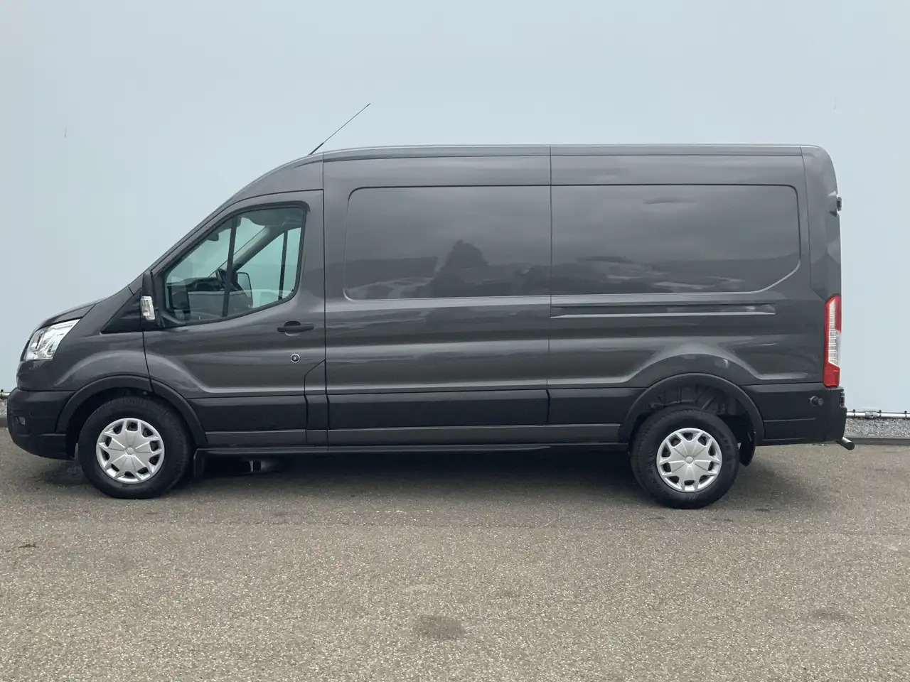Ford Transit 350 2.0 TDCI L3H2 EXPORT !! Koel vries Automaat Tr - Xe van chở hàng: hình 3 Ford Transit 350 2.0 TDCI L3H2 EXPORT !! Koel vries Automaat Tr - Xe van chở hàng: hình 3