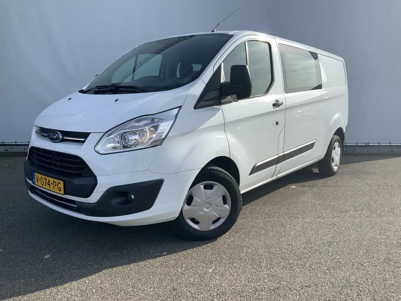 Ford Transit Custom 290 2.0 TDCI L2H1 6 Zits Trend DC Airco Cruise Tre - Xe tải van: hình 1 Ford Transit Custom 290 2.0 TDCI L2H1 6 Zits Trend DC Airco Cruise Tre - Xe tải van: hình 1