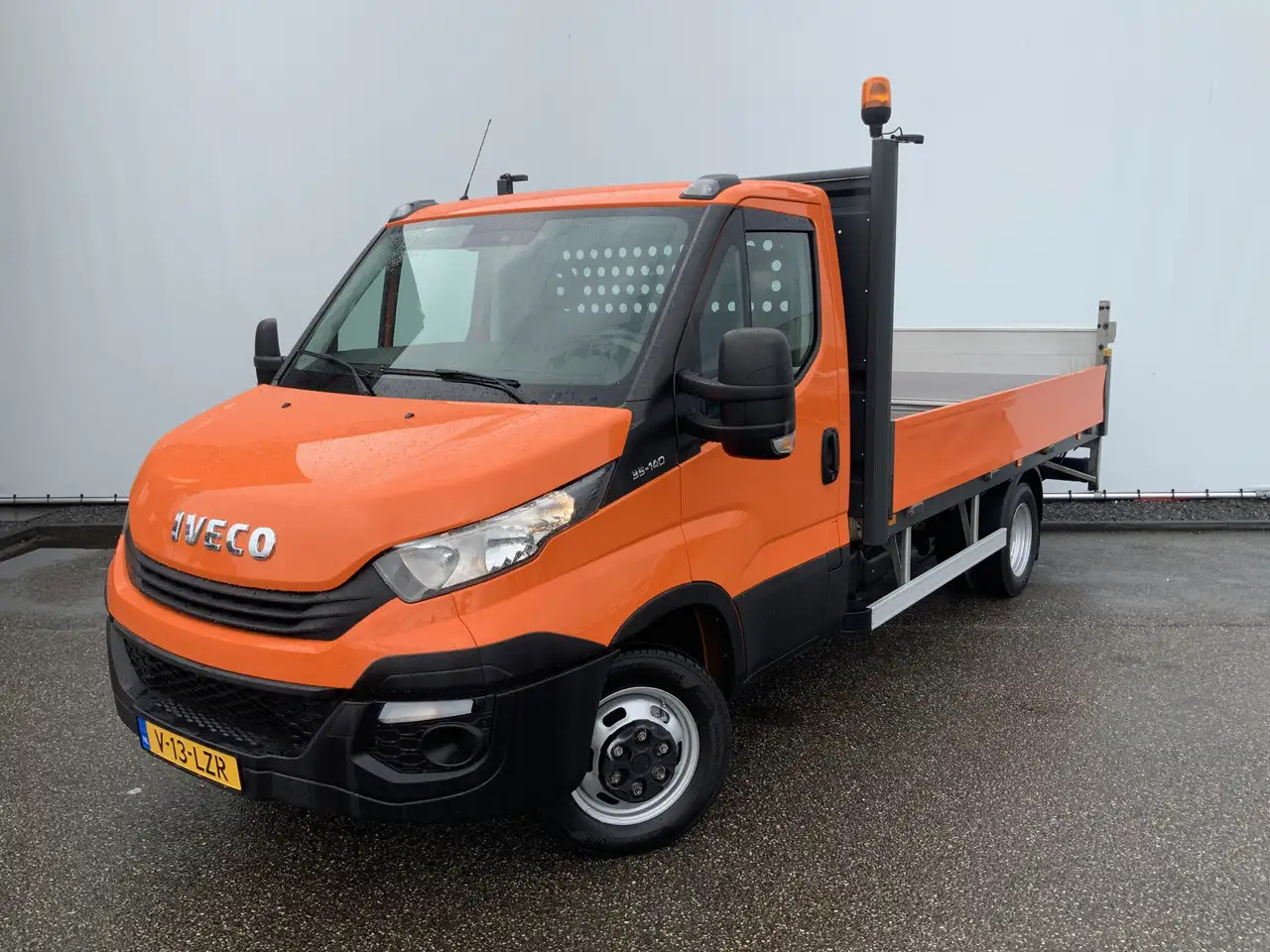 Iveco Daily 35C14 2.3 375 Pick Up & LaadLift Airco Navi Trekha - Xe tải nhỏ phẳng: hình 1 Iveco Daily 35C14 2.3 375 Pick Up & LaadLift Airco Navi Trekha - Xe tải nhỏ phẳng: hình 1