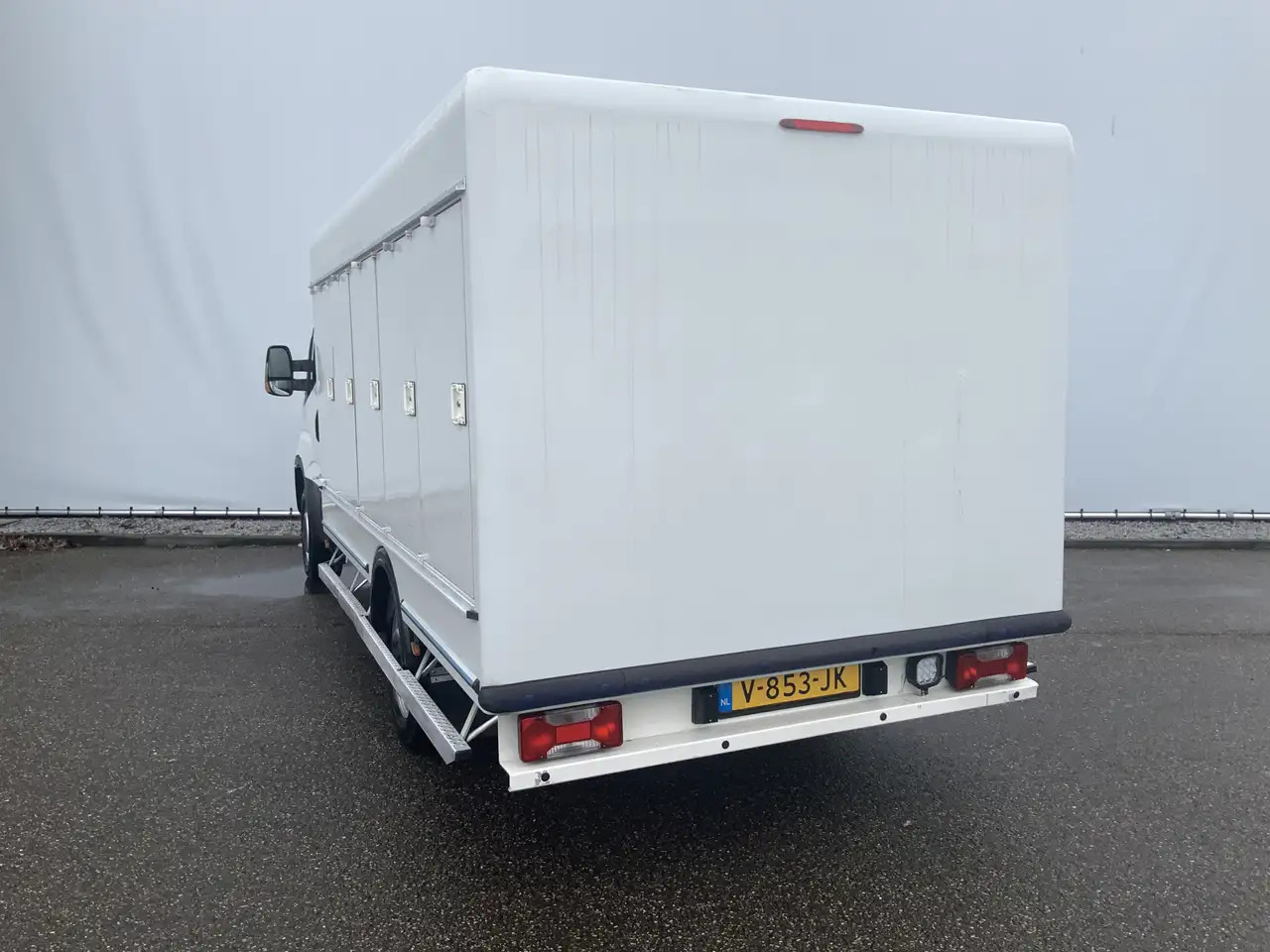 Iveco Daily 35S12 2.3 345 vries Auto 40 gr onder nul. 10 Deure - Xe van đông lạnh: hình 2 Iveco Daily 35S12 2.3 345 vries Auto 40 gr onder nul. 10 Deure - Xe van đông lạnh: hình 2