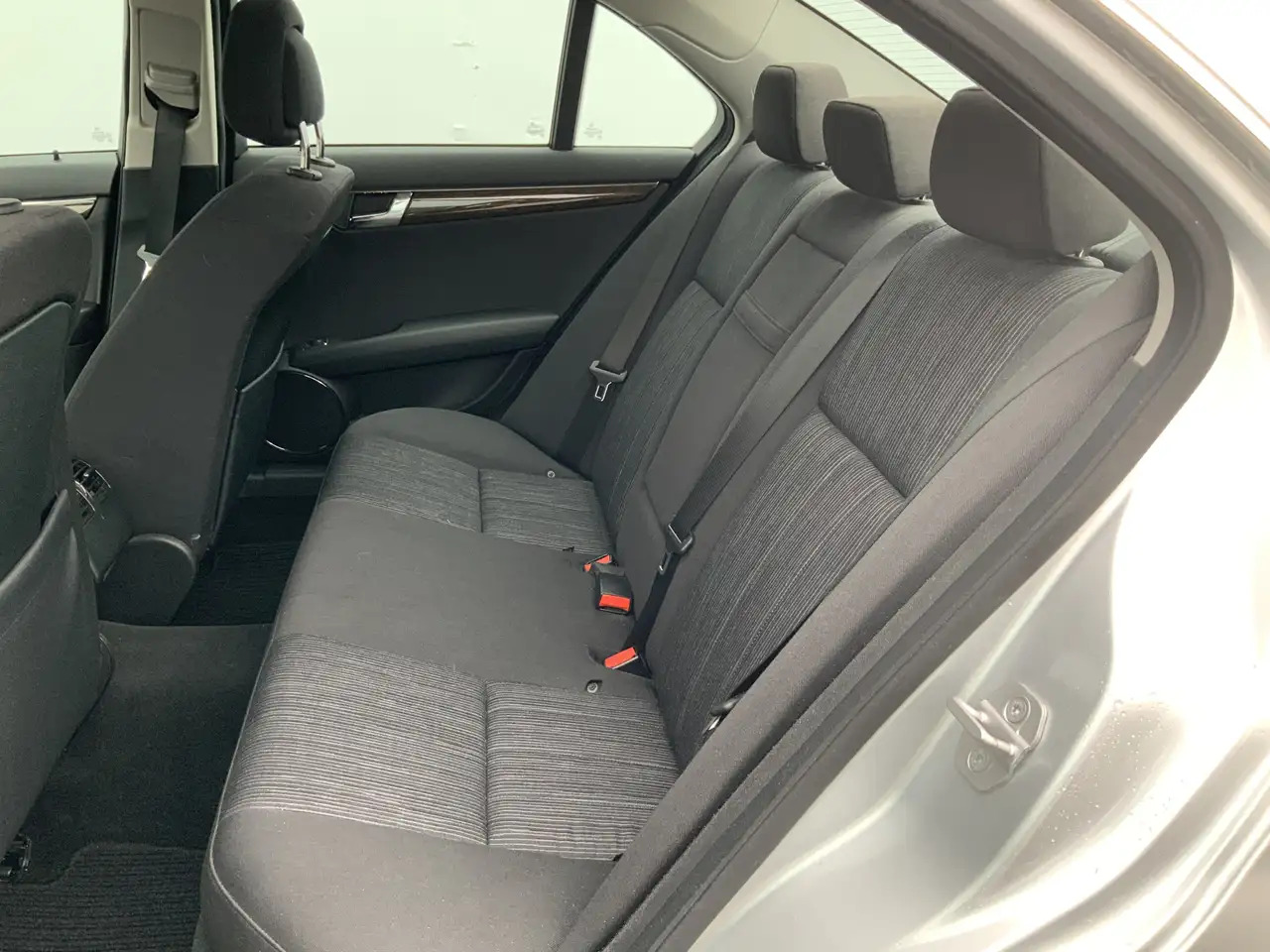 Mercedes-Benz C 200 K Elegance UNIEK ! Airco Compressor Alu Velg Euro - Sedan: hình 5 Mercedes-Benz C 200 K Elegance UNIEK ! Airco Compressor Alu Velg Euro - Sedan: hình 5