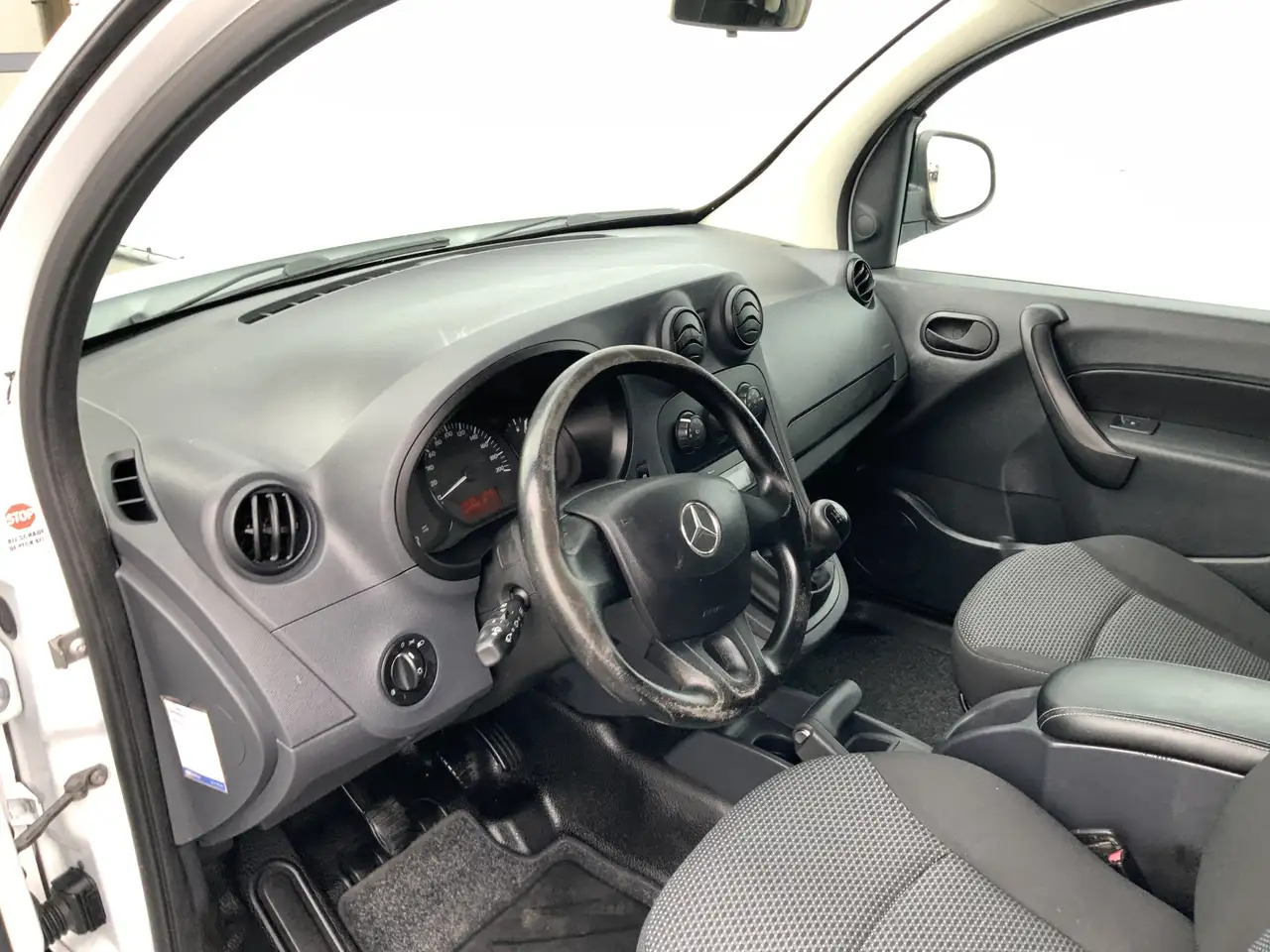 Mercedes-Benz Citan 109 CDI BlueEFFICIENCY Airco Alu Velg Trekhaak 105 - Xe van nhỏ gọn: hình 5 Mercedes-Benz Citan 109 CDI BlueEFFICIENCY Airco Alu Velg Trekhaak 105 - Xe van nhỏ gọn: hình 5