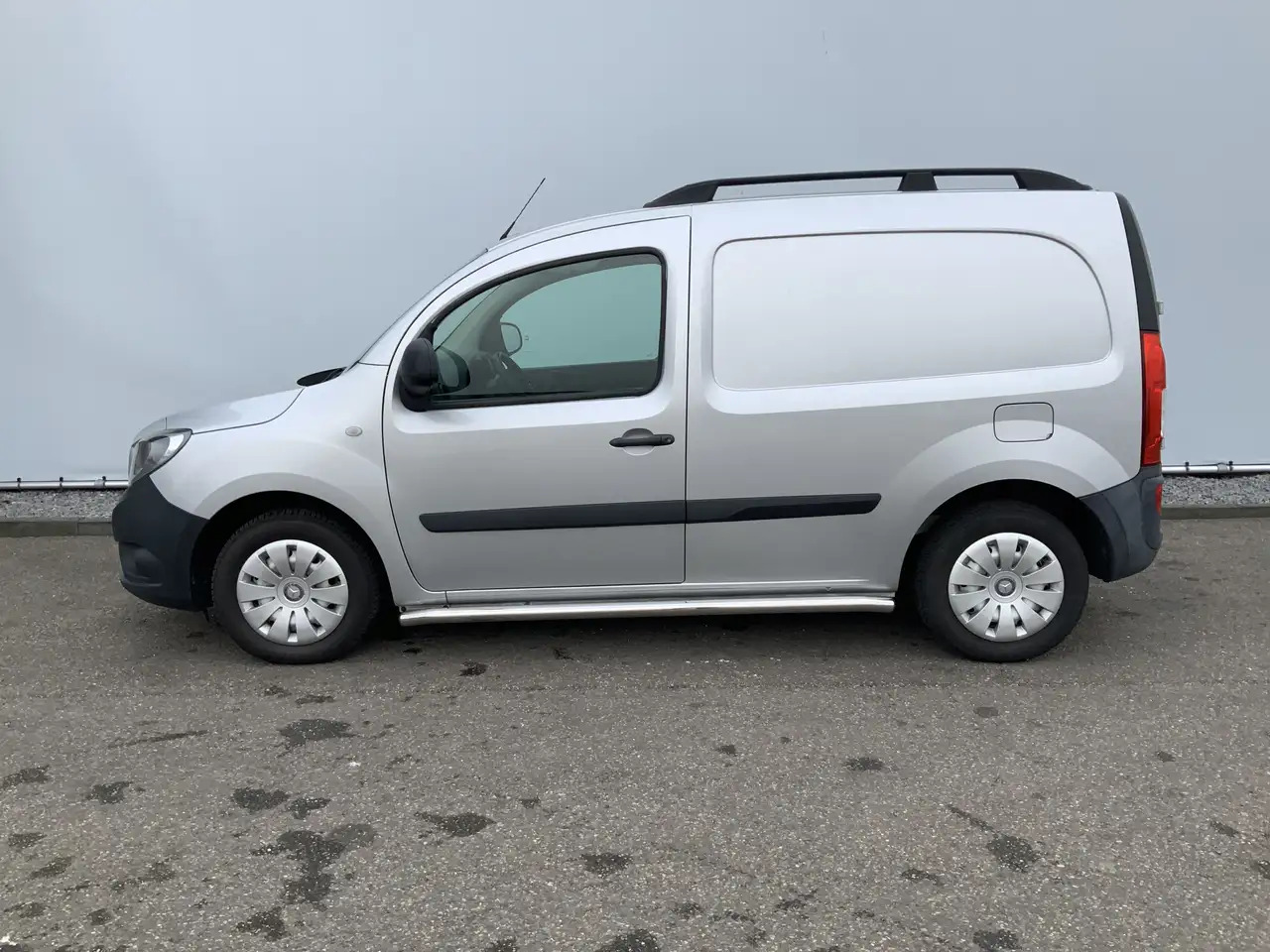 Mercedes-Benz Citan 109 CDI BlueEFFICIENCY Business Ambition Airco Tre - Xe van nhỏ gọn: hình 3 Mercedes-Benz Citan 109 CDI BlueEFFICIENCY Business Ambition Airco Tre - Xe van nhỏ gọn: hình 3