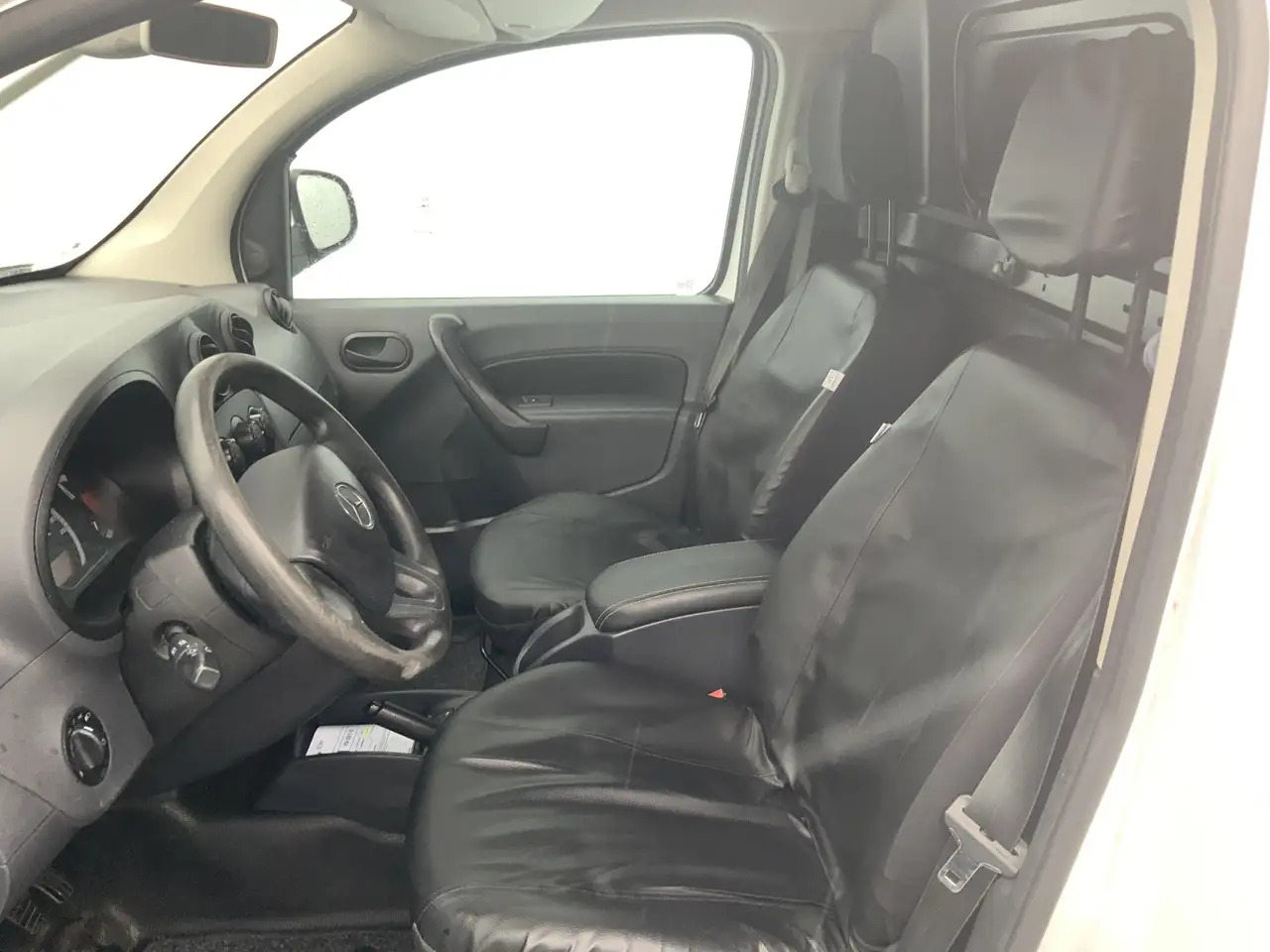 Mercedes-Benz Citan 109 CDI BlueEFFICIENCY Extra Lang Maxi Airco Euro - Xe van nhỏ gọn: hình 4 Mercedes-Benz Citan 109 CDI BlueEFFICIENCY Extra Lang Maxi Airco Euro - Xe van nhỏ gọn: hình 4
