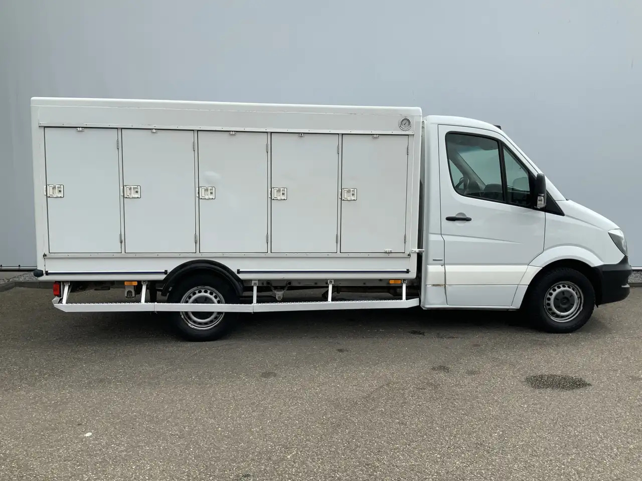 Xe tải nhỏ thùng kín Mercedes-Benz Sprinter 311 2.2 CDI 366 40 gr _0 ijswagen 10 Deuren Euro 6: hình 12