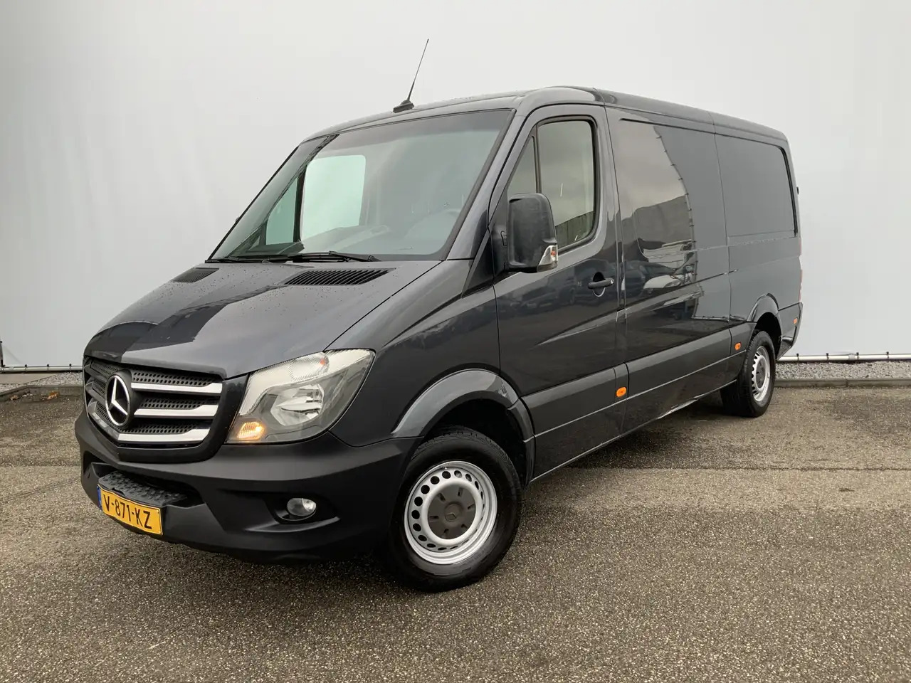Mercedes-Benz Sprinter 311 2.2 CDI 366 L2H1 Airco 3 Zits Opstap& Trekhaak - Xe van chở hàng: hình 1 Mercedes-Benz Sprinter 311 2.2 CDI 366 L2H1 Airco 3 Zits Opstap& Trekhaak - Xe van chở hàng: hình 1