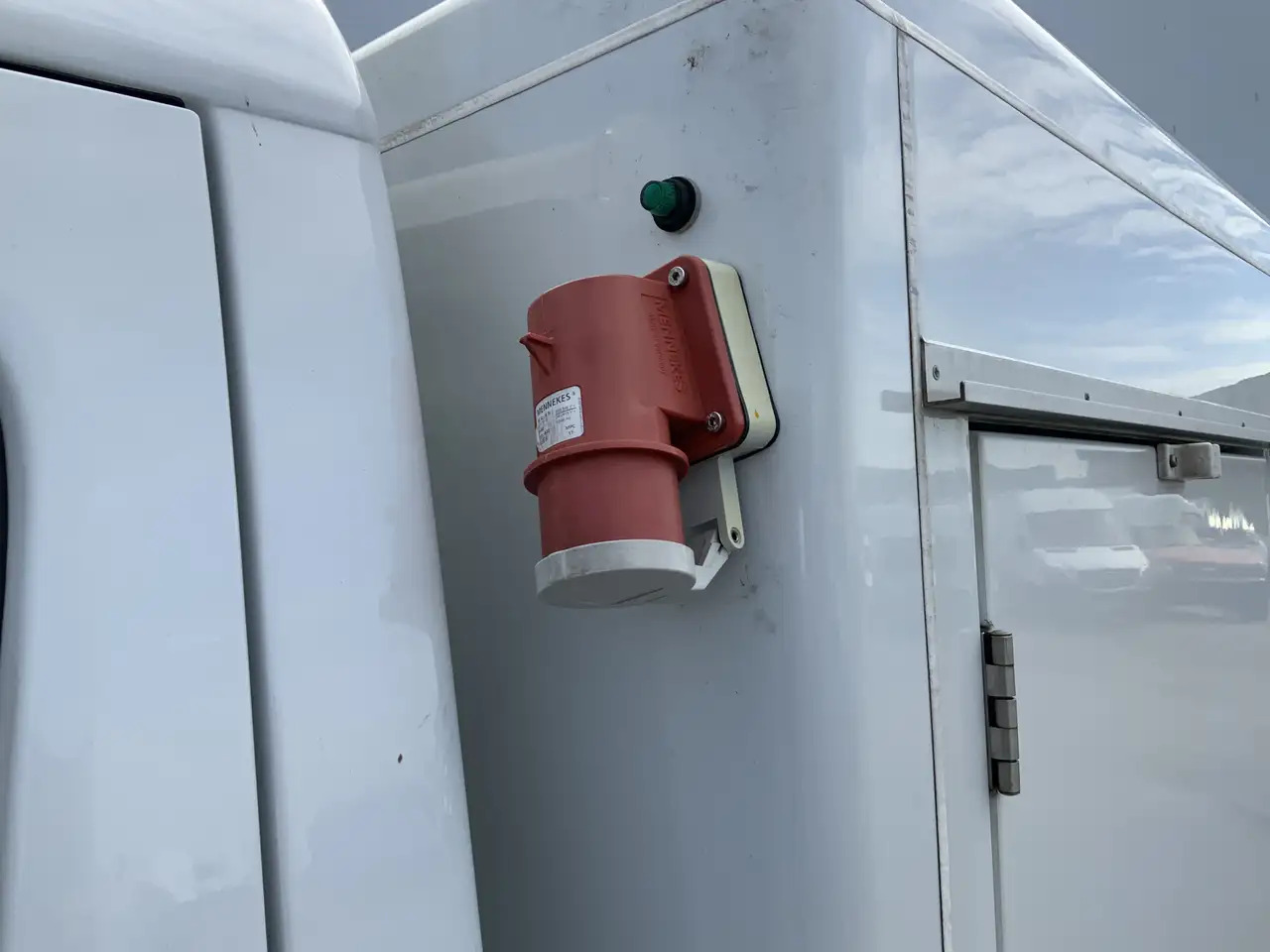 Mercedes-Benz Sprinter 311 2.2 CDI 366 ijsAuto - 40 C. Deuren 10 Euro 6 - Xe van đông lạnh: hình 2 Mercedes-Benz Sprinter 311 2.2 CDI 366 ijsAuto - 40 C. Deuren 10 Euro 6 - Xe van đông lạnh: hình 2