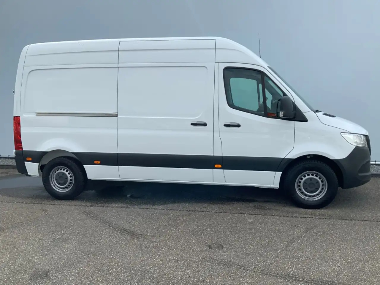 Mercedes-Benz Sprinter 314 2.2 CDI 366 L2H2 Airco 3 Zits Euro 6 - Xe van chở hàng: hình 3 Mercedes-Benz Sprinter 314 2.2 CDI 366 L2H2 Airco 3 Zits Euro 6 - Xe van chở hàng: hình 3