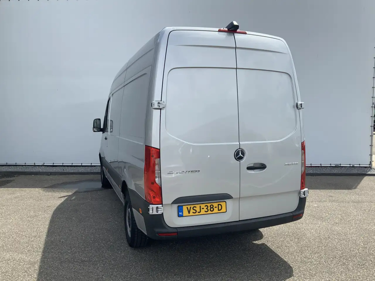 Mercedes-Benz Sprinter 315 1.9 CDI L2H2 Automaat 3 Zits Airco Navi Camera - Xe van chở hàng: hình 4 Mercedes-Benz Sprinter 315 1.9 CDI L2H2 Automaat 3 Zits Airco Navi Camera - Xe van chở hàng: hình 4