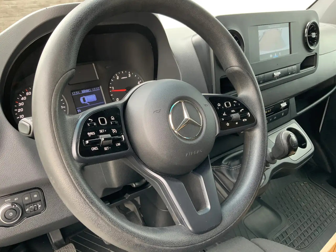 Mercedes-Benz Sprinter 316 2.2 CDI L2H2 Airco Cruise Camera Navi Trekhaak - Xe van chở hàng: hình 5 Mercedes-Benz Sprinter 316 2.2 CDI L2H2 Airco Cruise Camera Navi Trekhaak - Xe van chở hàng: hình 5