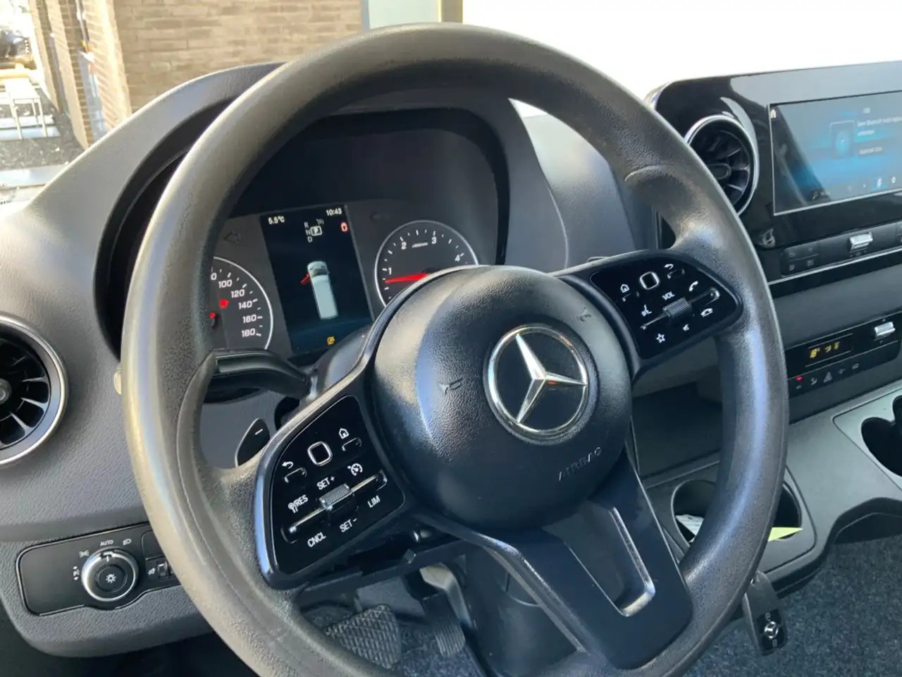Xe van chở hàng Mercedes-Benz Sprinter 319 3.0 CDI Autom.L2H2 Airco Cruise 3 Zits MBux 10: hình 13
