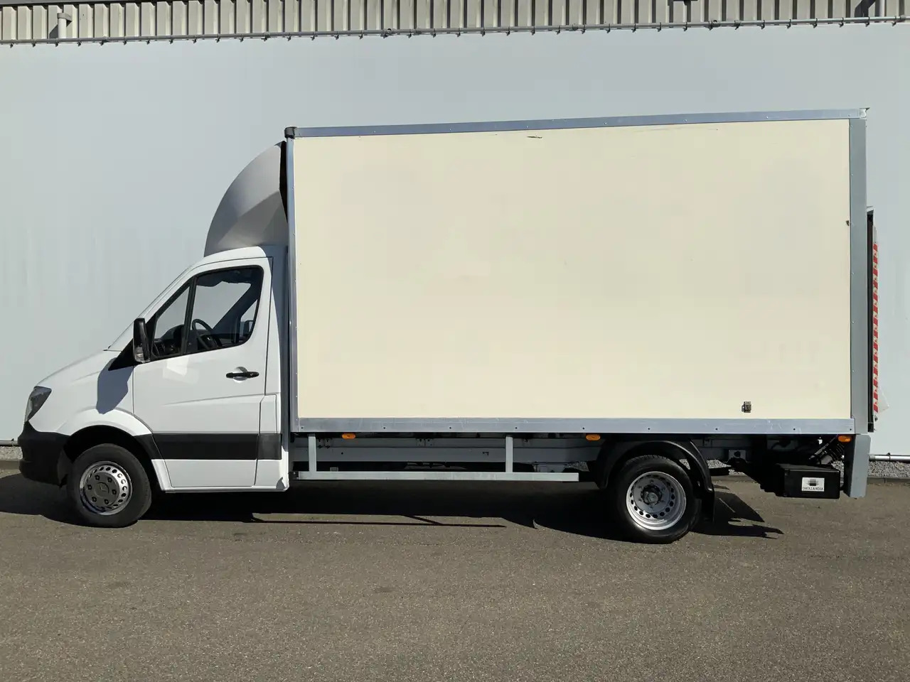 Mercedes-Benz Sprinter 513 2.2 CDI 432 Meubelbak&Lift Airco Cruise 3 Zits - Xe tải nhỏ thùng kín: hình 3 Mercedes-Benz Sprinter 513 2.2 CDI 432 Meubelbak&Lift Airco Cruise 3 Zits - Xe tải nhỏ thùng kín: hình 3