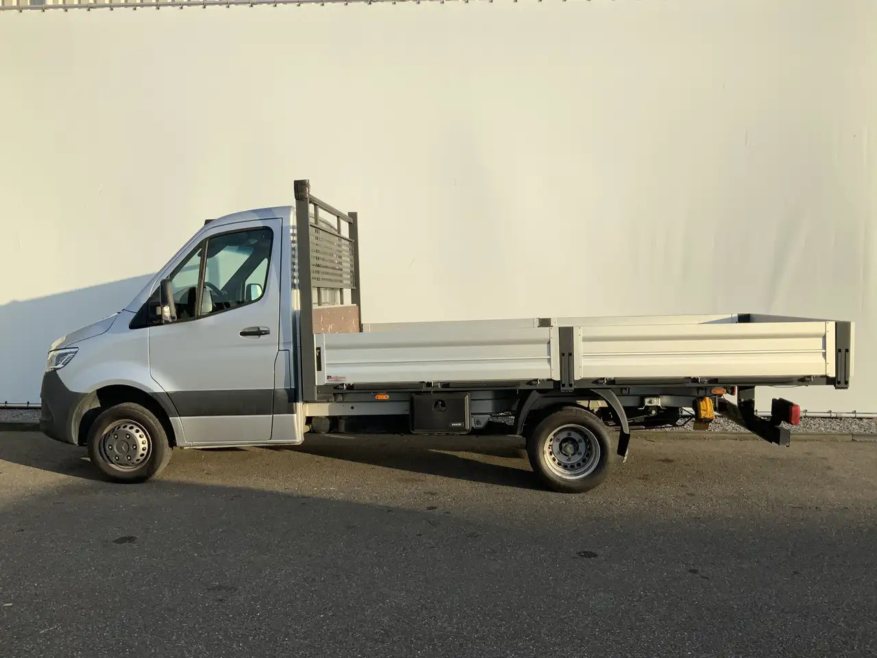 Mercedes-Benz Sprinter 519 1.9 CDI L2 RWD Pick Up Automaat Airco Cruise N - Xe tải nhỏ phẳng: hình 4 Mercedes-Benz Sprinter 519 1.9 CDI L2 RWD Pick Up Automaat Airco Cruise N - Xe tải nhỏ phẳng: hình 4